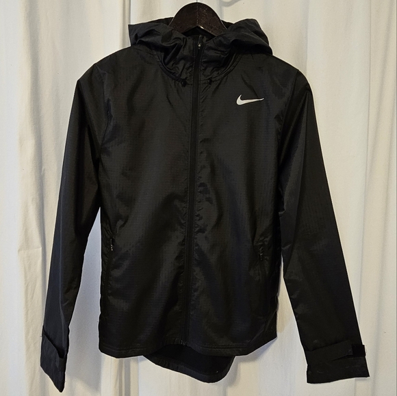 Nike Womens Black Essential Jacket - Picture 5 of 11